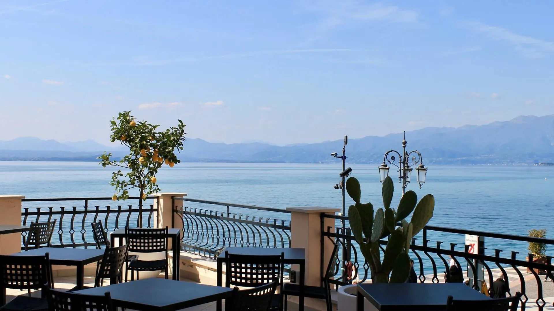 La Vista Postcard Hotel Lazise
